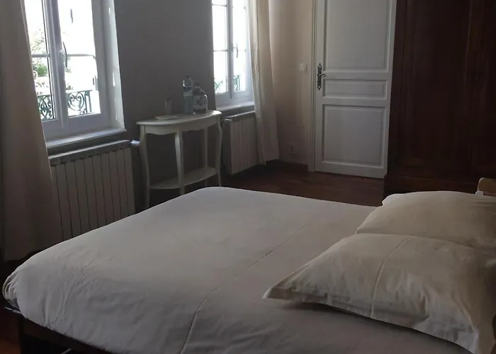 Bel Espace Dans Maison De Charme Proche Centre * Clermont-Ferrand